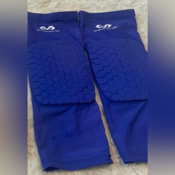 Blue Basketball knee pads - Picture 3 of 6